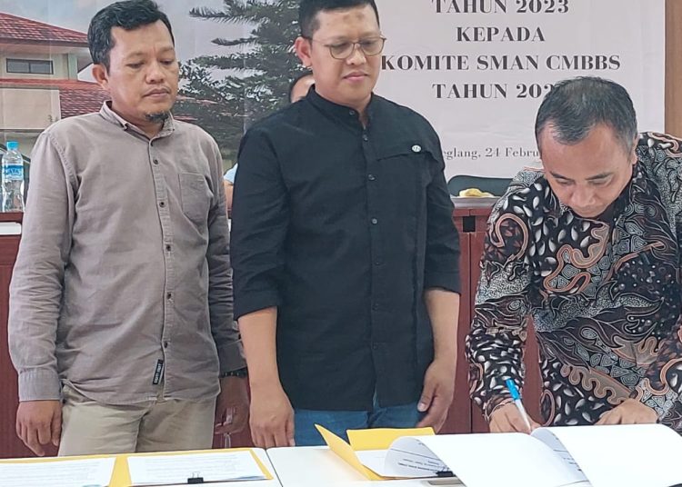 SMAN CMBBS Masuk Sekolah Unggulan, Diharapkan Berprestasi ke Level Internasional – Warga Berita