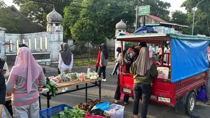 Satgas Pangan Gelar Operasi Pasar Murah di Alun-alun Pandeglang – Warga Berita 1 Satgas Pangan Gelar Operasi Pasar Murah di Alun-alun Pandeglang – Warga Berita