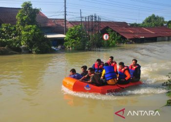 Jalur pantura Demak – Kudus terputus akibat banjir