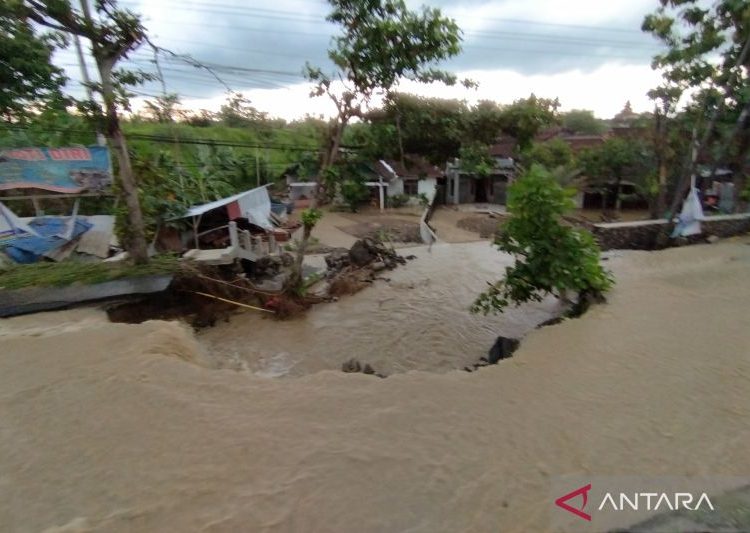 4.000 rumah di Kabupaten Demak terkena dampak banjir