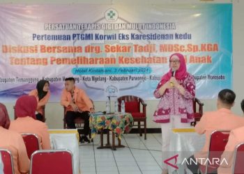 Dokter: Orang tua harus perhatikan kesehatan gigi anak