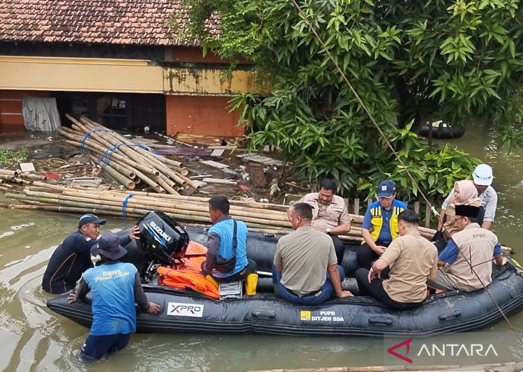 Banjir Demak, Gubernur Jateng libatkan 12 BPBD