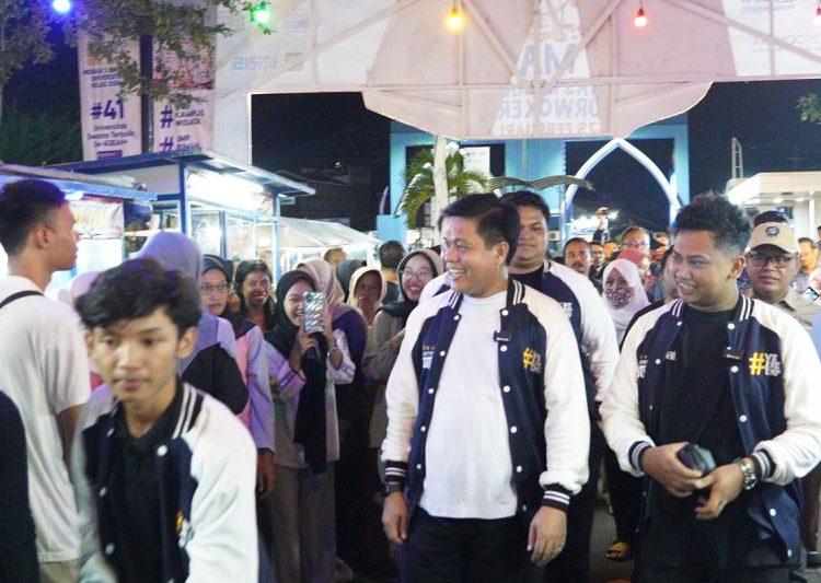 Pedagang Pasar Malam UMP catatkan omzet hingga jutaan rupiah