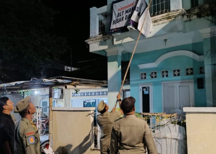 Satpol PP DKI Klaim Sudah Turunkan 192 Ribu APK