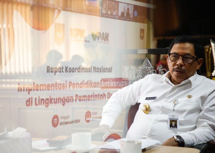 Pj Gubernur Jateng gunakan hak suara pertama kali di Pemilu 2024