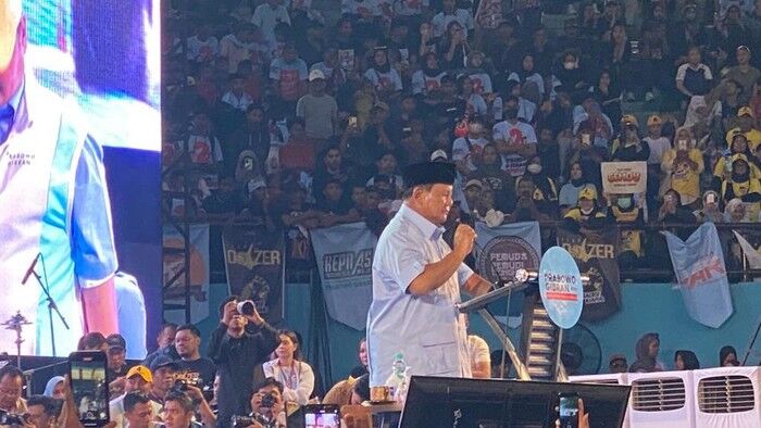 Prabowo :Walau aku dapat Nilai 11, Tapi Tenang saya kasi 100 Karena Saya Salut Warga Makassar Paham Hilirisasi 1 Prabowo :Walau aku dapat Nilai 11, Tapi Tenang saya kasi 100 Karena Saya Salut Warga Makassar Paham Hilirisasi