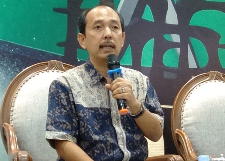 Yanuar Prihatin Minta Semua Pihak Tak Takut dengan Wacana Pengajuan Hak Angket DPR