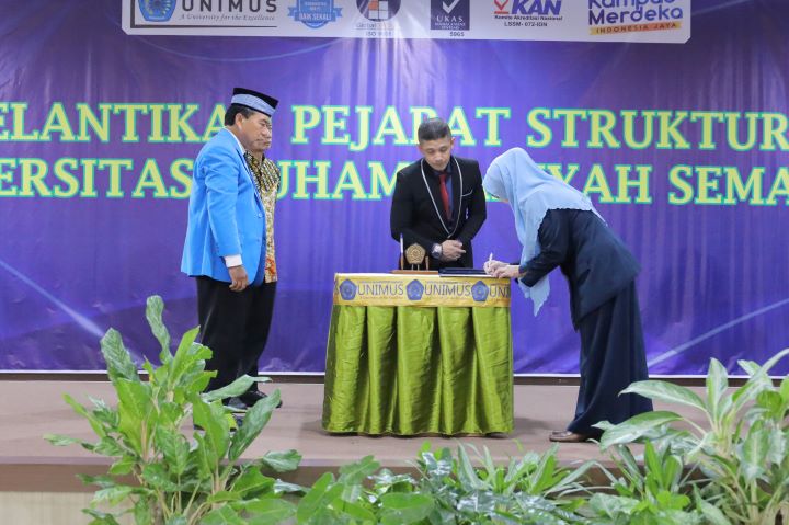 Hadirkan Energi Baru, Rektor Lantik dan Serahkan SK Pejabat Struktural 2024-2028 – <a href="https://unimus.ac.id">Universitas Muhammadiyah Semarang</a> 1 Hadirkan Energi Baru, Rektor Lantik dan Serahkan SK Pejabat Struktural 2024-2028 – Universitas Muhammadiyah Semarang