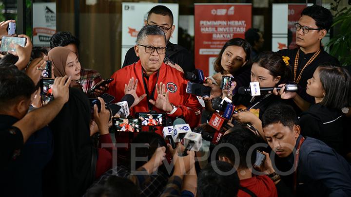 Hasto Klaim Ada Manuver untuk Mengecil-kecilkan Suara Parpol Sejumlah Partai Pendukung Ganjar » Warga Berita 1 Hasto Klaim Ada Manuver untuk Mengecil-kecilkan Suara Parpol Sejumlah Partai Pendukung Ganjar » Warga Berita