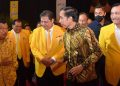 Demi Menjadi “Pemain Kunci” dengan Kendalikan Golkar » Warga Berita
