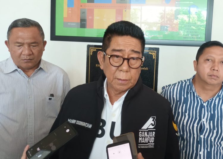Siap Maju ke MK, Tim Hukum Ganjar-Mahfud Punya Banyak Bukti, dari Kades yang Dipaksa hingga Kesaksian Salah Satu Kapolda » Warga Berita 1 Siap Maju ke MK, Tim Hukum Ganjar-Mahfud Punya Banyak Bukti, dari Kades yang Dipaksa hingga Kesaksian Salah Satu Kapolda » Warga Berita