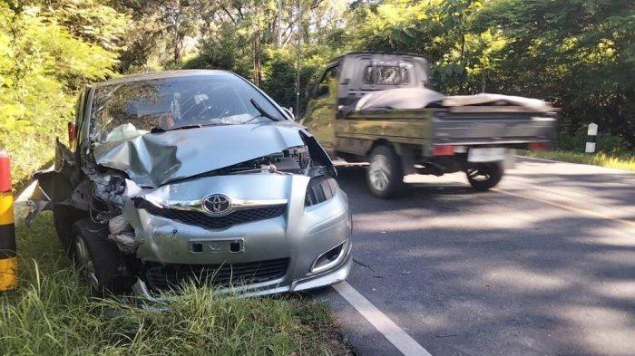 Tabrakan Adu Banteng di Jalan Wonosari-Yogya, 2 Mobil Ringsek » Warga Berita 1 Tabrakan Adu Banteng di Jalan Wonosari-Yogya, 2 Mobil Ringsek » Warga Berita