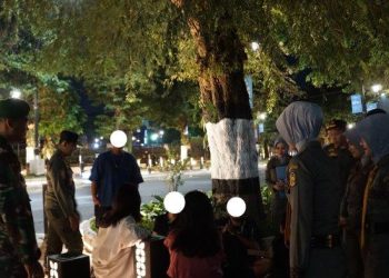 Januari-Februari 2024, 11 Remaja Yogya Diamankan Satpol PP Karena Langgar Jam Malam Anak » Warga Berita 10 Januari-Februari 2024, 11 Remaja Yogya Diamankan Satpol PP Karena Langgar Jam Malam Anak » Warga Berita