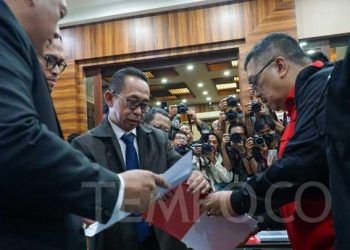 Gugatan PHPU Pilpres 2024, Mahfud MD Optimis Hakim MK Jatuhkan Putusan Monumental, Asal Berani » Warga Berita