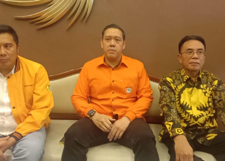 Belum Ada Pembicaraan ke Arah Munas, Tuh! » Warga Berita 1 Belum Ada Pembicaraan ke Arah Munas, Tuh! » Warga Berita