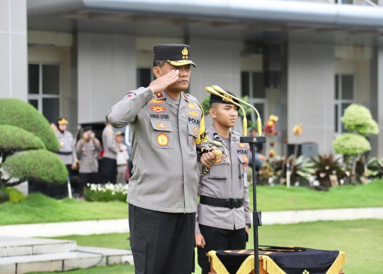 Kapolda Jateng Berikan Penghargaan Pada 259 Personil di Bulan Ramadhan 2024