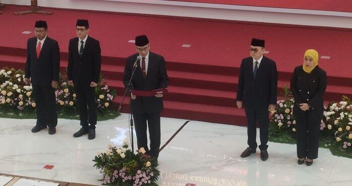 KPU Gelar Rapat Divisi Hukum Malam Ini, Bahas Gugatan Sengketa Pilpres 1 KPU Gelar Rapat Divisi Hukum Malam Ini, Bahas Gugatan Sengketa Pilpres