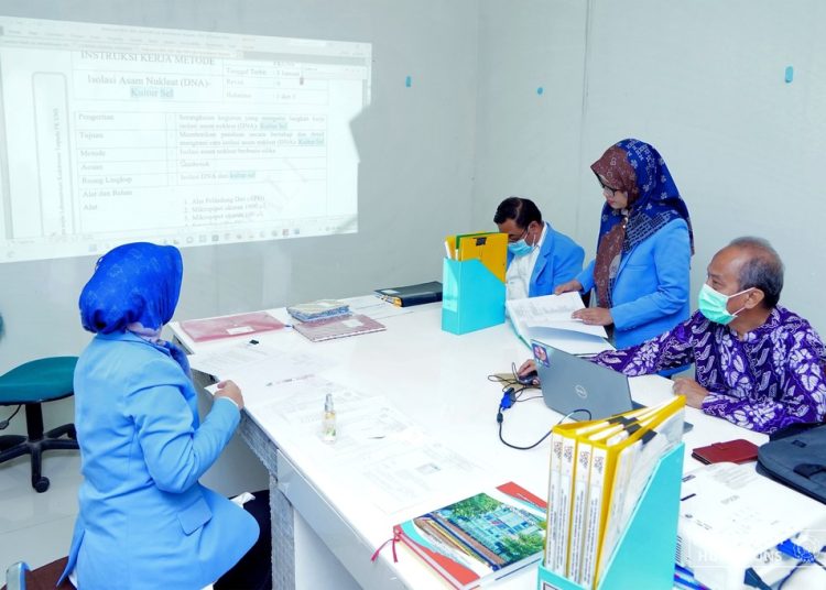 Laboratorium Kedokteran Terpadu FK UNS Jalani Akreditasi dari KAN – Universitas Sebelas Maret 1 Laboratorium Kedokteran Terpadu FK UNS Jalani Akreditasi dari KAN – Universitas Sebelas Maret