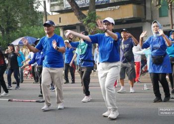 Peringati Dies Natalis ke-48, UNS Bersama RS UNS Gelar Kegiatan Pengabdian di CFD Solo – Universitas Sebelas Maret 1 Peringati Dies Natalis ke-48, UNS Bersama RS UNS Gelar Kegiatan Pengabdian di CFD Solo – Universitas Sebelas Maret