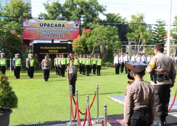 Kapolres Brebes Pimpin Upacara Corps Raport Kenaikan Pangkat Pengabdian