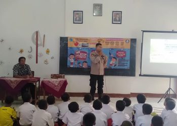 Ajak Jauhi Kenakalan Remaja, Polsek Tonjong Goes To School Di SD N Tanggeran 2