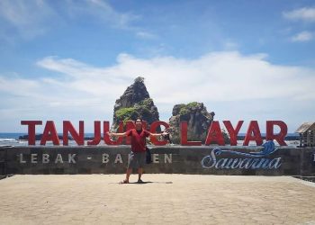 Perbaikan Fasilitas, Pantai Sawarna Ditutup Sementara – Warga Berita