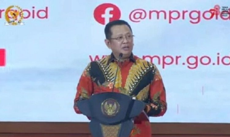 Bamsoet Minta Penyesuaian Tarif KRL 2024 Tetap Terjangkau oleh Rakyat 1 Bamsoet Minta Penyesuaian Tarif KRL 2024 Tetap Terjangkau oleh Rakyat