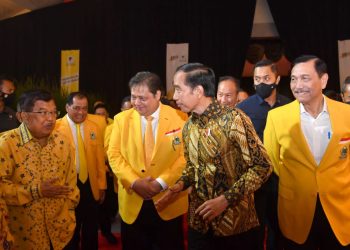 Ini Alasannya Jokowi Bakal Gabung ke Golkar Ketimbang Gerindra