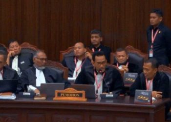 Refly Harun Ragukan Independensi Sosok 2 Ahli Prabowo-Gibran, Ini Profilnya » Warga Berita