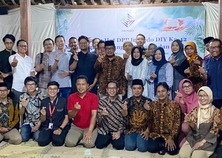 Meriahkan HUT DPP Inkindo DIY ke-42, Blesscon Bagikan Santunan ke Yatim Piatu » Warga Berita 1 Meriahkan HUT DPP Inkindo DIY ke-42, Blesscon Bagikan Santunan ke Yatim Piatu » Warga Berita