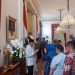 Open House Presiden Jokowi di Istana Sempat Ricuh, Masyarakat Sampai Gulingkan Meja » Warga Berita