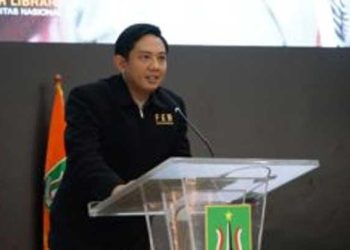 Gelar Guru Besar Dekan FEB Unas Mestinya Dicopot » Warga Berita