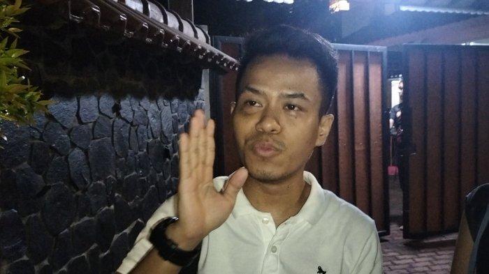 Usai Mengaku Rumah Mewah Tempat Brigadir RAT Tewas Miliknya, Sosok Indra Pratama Jadi Sorotan, Ini Profilnya » Warga Berita 1 Usai Mengaku Rumah Mewah Tempat Brigadir RAT Tewas Miliknya, Sosok Indra Pratama Jadi Sorotan, Ini Profilnya » Warga Berita