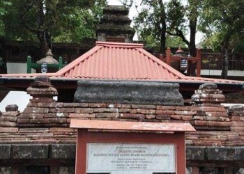 Makam Raja-raja Mataram di Imogiri Disorot, Peziarah Keluhkan Tarif Kunjung Sampai Ratusan Ribu Rupiah » Warga Berita 8 Makam Raja-raja Mataram di Imogiri Disorot, Peziarah Keluhkan Tarif Kunjung Sampai Ratusan Ribu Rupiah » Warga Berita