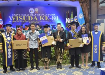 Optimalkan Masa Kuliah, Dua Wisudawan Raih IPK Sempurna di... 8 Optimalkan Masa Kuliah, Dua Wisudawan Raih IPK Sempurna di…
