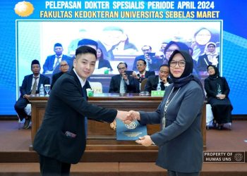 FK UNS Melepas 5 Dokter Spesialis Baru Periode April 2024 – Universitas Sebelas Maret