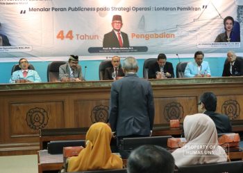 Guru Besar FEB UNS Masuki Masa Purnabakti – Universitas Sebelas Maret