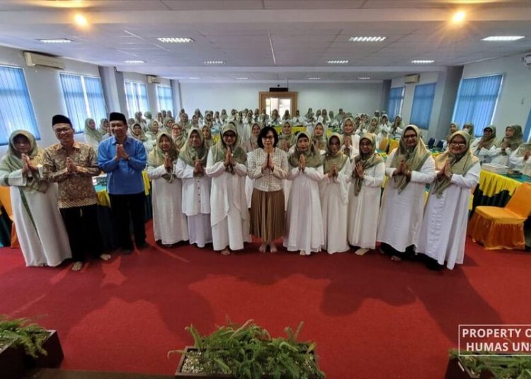 Halalbihalal DWP UNS, Plt. Rektor Mengajak untuk Memelihara Semangat Kebersamaan dan Kekeluargaan – Universitas Sebelas Maret