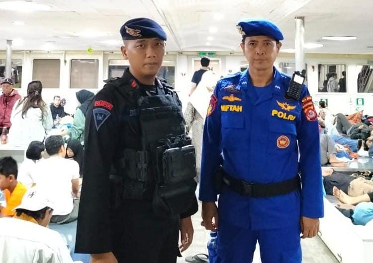 Amankan Mudik, Polda Banten Tempatkan Dua Personel di Setiap Kapal Penyebrangan Merak-Bakauheni – Warga Berita 1 Amankan Mudik, Polda Banten Tempatkan Dua Personel di Setiap Kapal Penyebrangan Merak-Bakauheni – Warga Berita