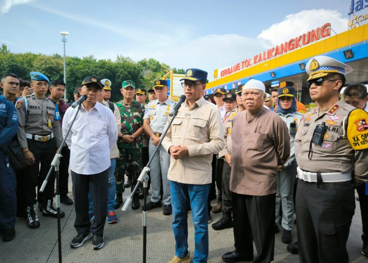 One Way Arus Balik Resmi Dimulai, Pengemudi Diminta Jaga Toleransi di Jalan 1 One Way Arus Balik Resmi Dimulai, Pengemudi Diminta Jaga Toleransi di Jalan