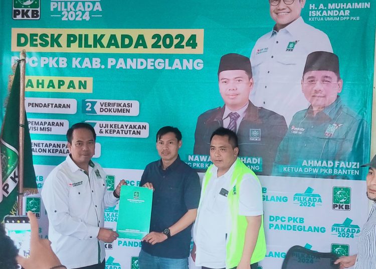 Dapat Restu dari Dimyati Natakusumah, Kepala Dindikpora Pandeglang Nyalon Bupati – Warga Berita 1 Dapat Restu dari Dimyati Natakusumah, Kepala Dindikpora Pandeglang Nyalon Bupati – Warga Berita