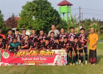 Kendal FC Lawan Ndog Bebek Ambarawa Akhiri Pertandingan Laga Amal Ngabuburit | Warga Berita
