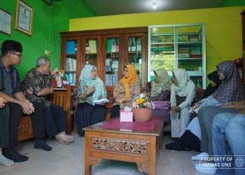 Peduli Pendidikan Inklusi, FMIPA UNS Kunjungi SLB Anugerah – Universitas Sebelas Maret