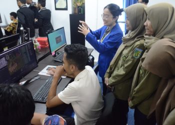 Kunjungi Animasi Udinus, Puluhan Siswa SMK Dibuat Takjub…