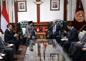 Presiden Terpilih Prabowo Terima Kedatangan Menlu China di Kemhan – Warga Berita