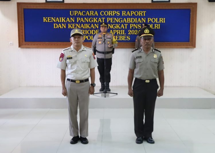 Kapolres Brebes Pimpin Corps Raport Kenaikan Pangkat Pengabdian