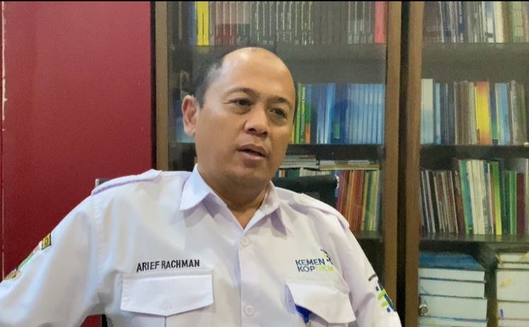 Dinas Koperasi Banten Lacak Kosipa Tempat Pengeroyok Ustaz Bekerja – Warga Berita 1 Dinas Koperasi Banten Lacak Kosipa Tempat Pengeroyok Ustaz Bekerja – Warga Berita