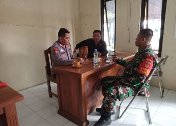 Sinegitas TNI-Polri, Kanit Samapta polsek Jatibarang Laksanakan Sambang Bersama Babinsa