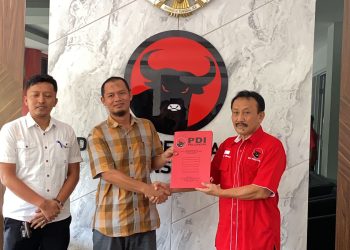 Mantan Bupati Pandeglang Ikut Penjaringan Bakal Calon Gubernur Banten ke PDI Perjuangan – Warga Berita