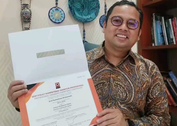 Arief Wismansyah Pamerkan Gelar Insinyur ke Rano Karno, Netizen Mendoakan Jadi Gubernur – Warga Berita